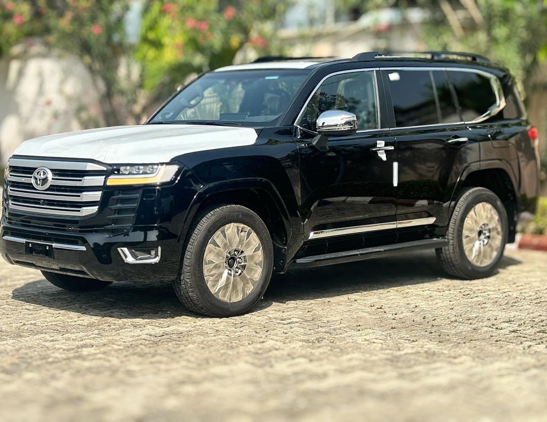 2024 Toyota Land Cruiser VXR: Redefining Luxury and Power - Hexoautos Blog